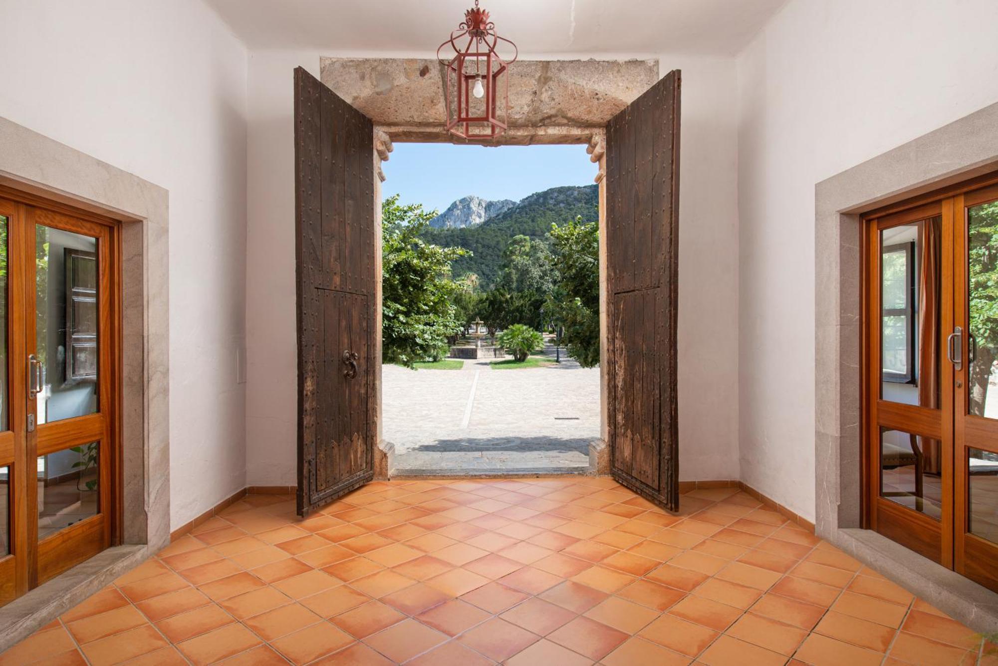 Guest house Santuari De 2*