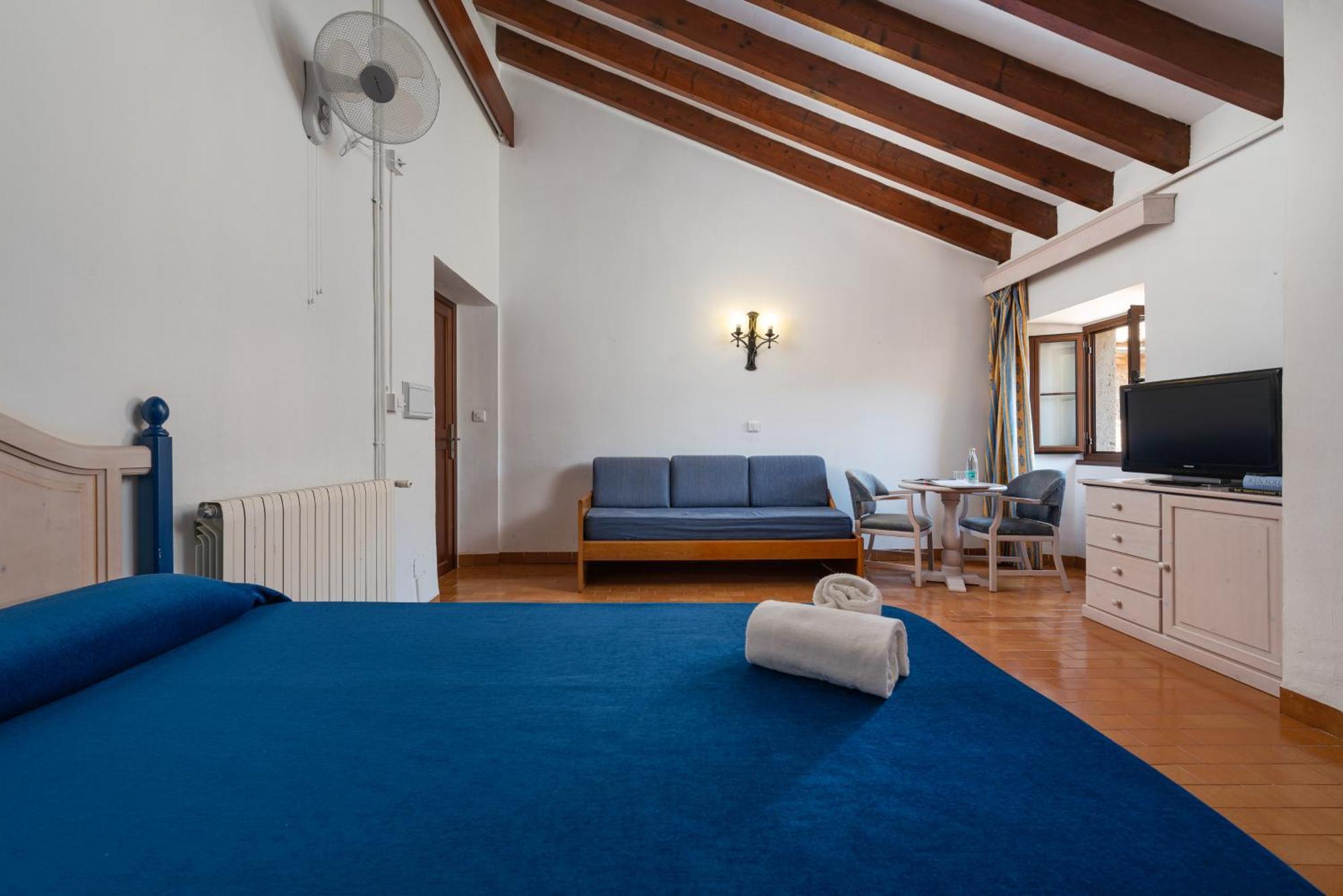Santuari De Guest house