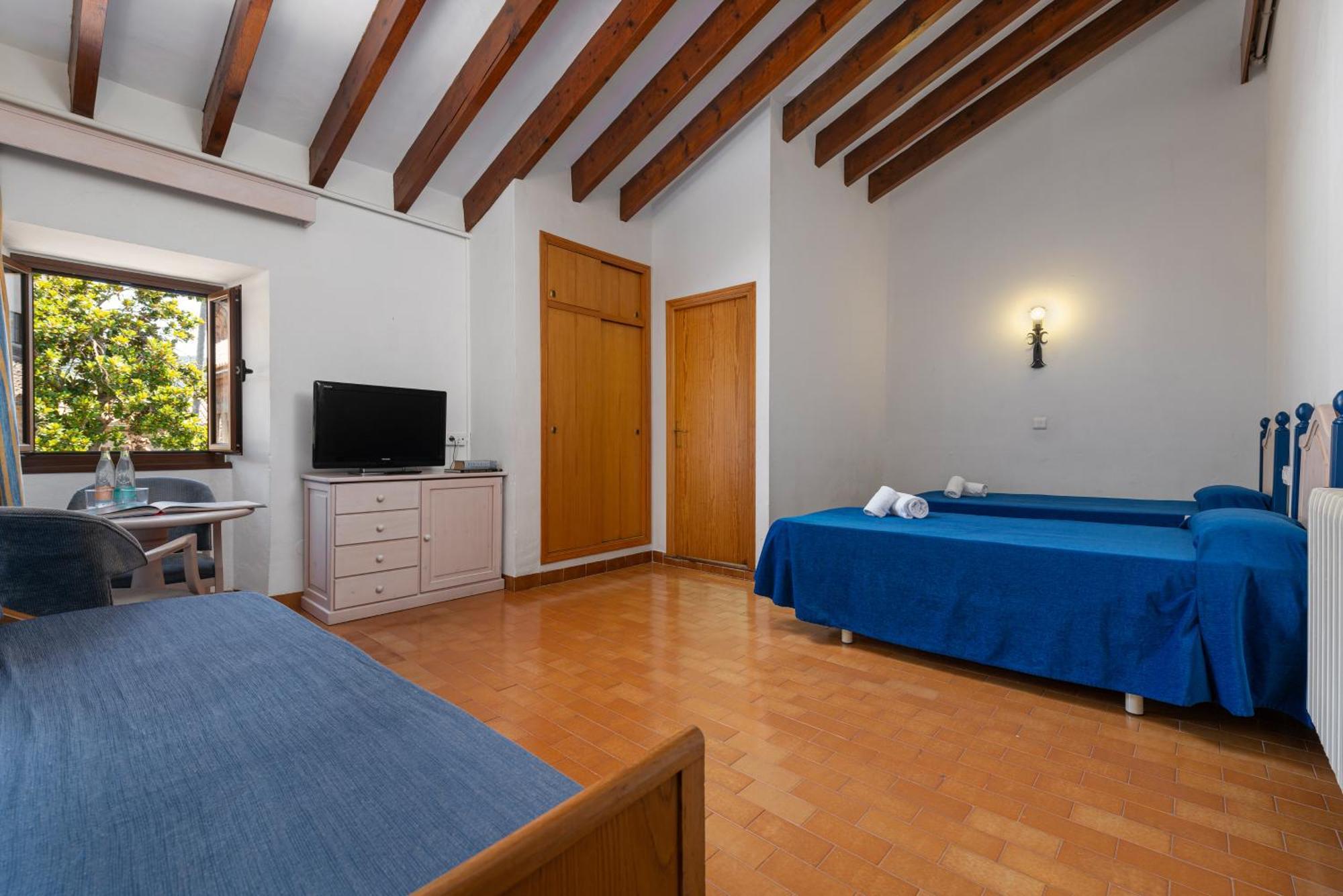 Guest house Santuari De 2*
